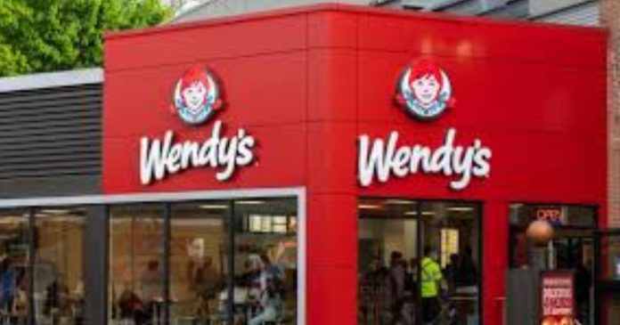 What Year Did Wendy’s Open Its 2000th Store?